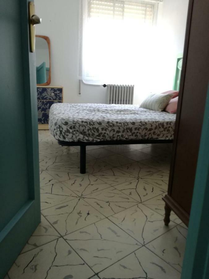 Casa Oroela Lägenhet Jaca Exteriör bild